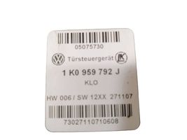 Volkswagen Cross Touran I Motorino alzacristalli della portiera anteriore 1T0959702D