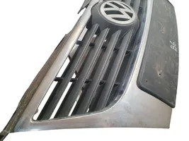 Volkswagen PASSAT B6 Grille calandre supérieure de pare-chocs avant 3C0853651AD