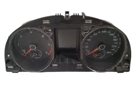 Volkswagen PASSAT B6 Speedometer (instrument cluster) 3C0920872G