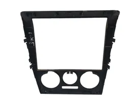 Skoda Octavia Mk1 (1U) Console centrale, commande chauffage/clim 1U1863399