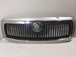 Skoda Fabia Mk1 (6Y) Maskownica / Grill / Atrapa górna chłodnicy 6Y0853668B