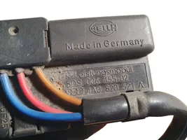 Audi A6 S6 C4 4A Resistencia motor/ventilador de la calefacción 4A0820521A