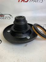 BMW 7 E38 Supporto per montante superiore anteriore 3133109612