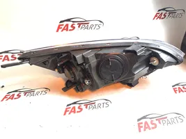 KIA Rio Phare frontale 921011W280