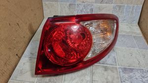 Hyundai Santa Fe Luci posteriori 924022B000