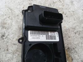 Chrysler Voyager Climate control unit 05005001AG