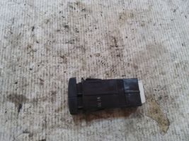 Mazda Premacy Fog light switch 05L8