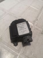 Opel Vectra C Motor/activador trampilla de calefacción 9180210