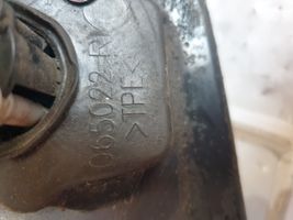 Opel Corsa C Manualne lusterko boczne drzwi przednich 065022