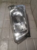 Opel Kadett E Lampa przednia 90008020