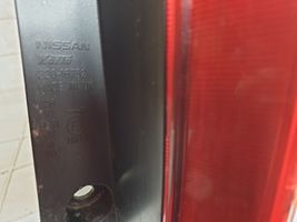Nissan Note (E11) Feux arrière / postérieurs 22016752