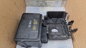 Saab 9-5 Vassoio scatola della batteria 5242052