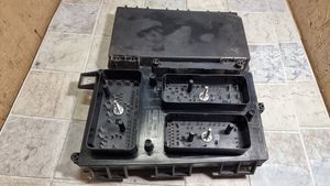 Opel Astra H Set scatola dei fusibili 13206745