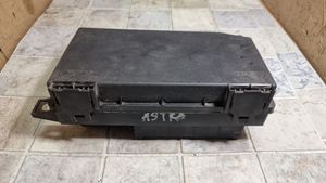 Opel Astra H Set scatola dei fusibili 13206745