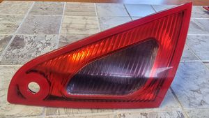 Mitsubishi Colt Lampy tylnej klapy bagażnika MN105622