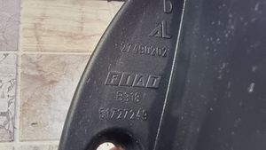 Fiat Croma Feux arrière / postérieurs 51727249