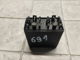 Audi A6 Allroad C5 Light relay 4B0919471A