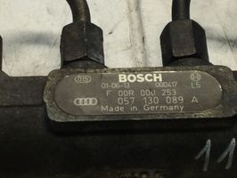Audi A8 S8 D2 4D Polttoainepääputki 057130089A
