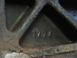Honda FR-V Tuulilasinpyyhkimen sulka 1774