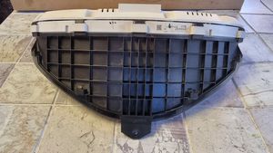 Mitsubishi Grandis Spidometrs (instrumentu panelī) 2574301271