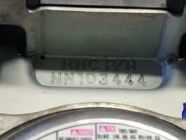 Mitsubishi Grandis Airbag del volante MN103444