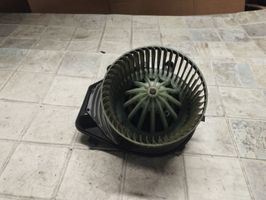 Volkswagen PASSAT B5 Heater fan/blower 740221233F