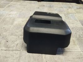 Volvo V50 Coperchio/tappo della scatola vassoio della batteria 30667276