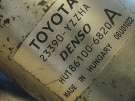 Toyota Corolla Verso AR10 Filtro carburante 23390YZZHA