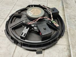 Mercedes-Benz C W203 Subwoofer-bassokaiutin A2038200802