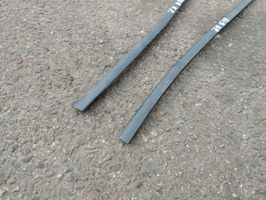 Volkswagen Touareg I Windshield trim 