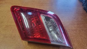 Toyota Camry Lampy tylnej klapy bagażnika 33102