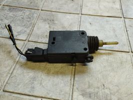 Opel Zafira A Stellmotor Tankdeckel Tankklappe 90589918