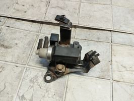 Opel Astra H Zawór podciśnienia / Elektrozawór turbiny 72190338