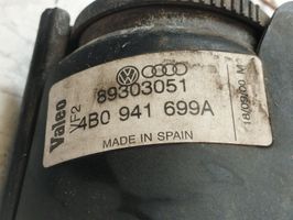 Audi A6 S6 C5 4B Fendinebbia anteriore 4B0941699A