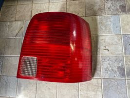 Volkswagen PASSAT B5 Lampa tylna 3B9945257