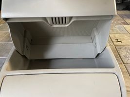 Volkswagen Touran I Glove box 9003506000