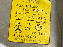 Mercedes-Benz Vaneo W414 Lampa przednia 0301189202