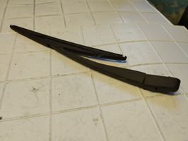 Opel Zafira B Rear wiper blade 13145552