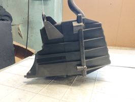 Volkswagen Fox Air filter box 