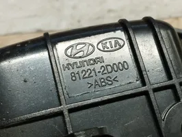 Hyundai Elantra Polttoainesäiliön korkin vapautuskahva 812212D000