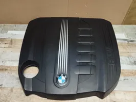 BMW 7 F01 F02 F03 F04 Dzinēja pārsegs (dekoratīva apdare) 13717800575