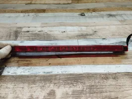 Audi A6 S6 C5 4B Luce d’arresto centrale/supplementare 4B0945097