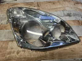 Toyota Corolla Verso AR10 Klosze lamp przednich P3124R