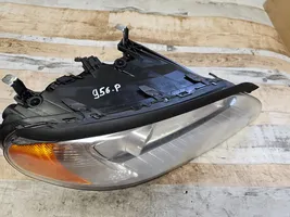 Volvo S80 Lampa przednia 31214348