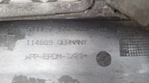 BMW 5 E60 E61 Etupuskuri 717806806