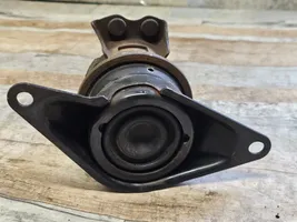 Honda Civic Engine mount bracket 