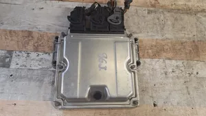 Peugeot 607 Sterownik / Moduł ECU 0281010880