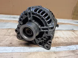 Volkswagen Golf V Generatore/alternatore 03C903023D