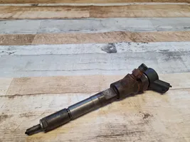 Toyota Yaris Fuel injector 236700N030