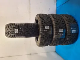 Chrysler Voyager R17 winter tire 